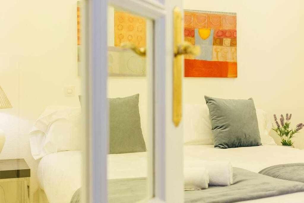 Apartamento Boutique Abades Sevilha Exterior foto