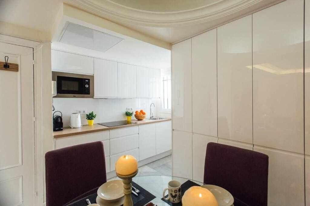 Apartamento Boutique Abades Sevilha Exterior foto